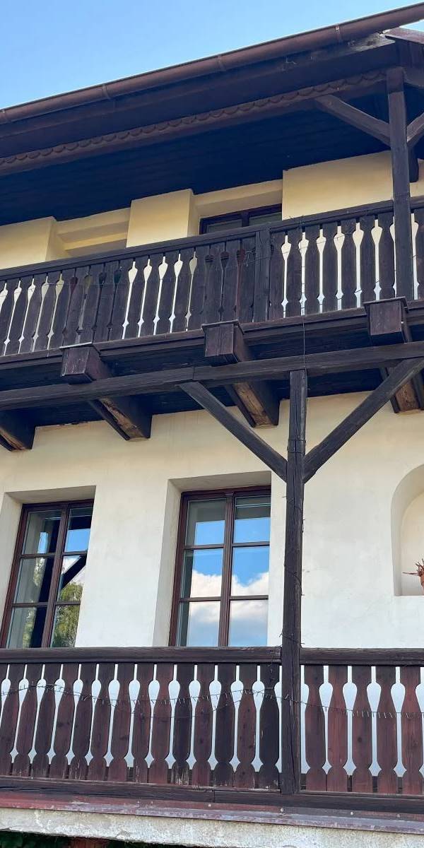Sanace a odvodnění rodinného domu, statika a sanace tesařské konstrukce a balkónů