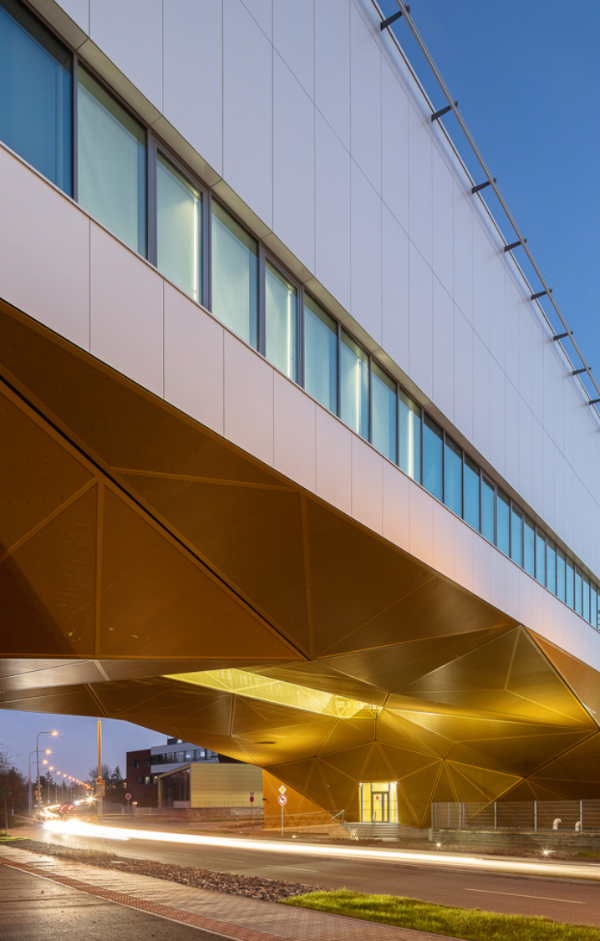SIMU - Komplexní simulační centrum Masarykovy Univerzity
